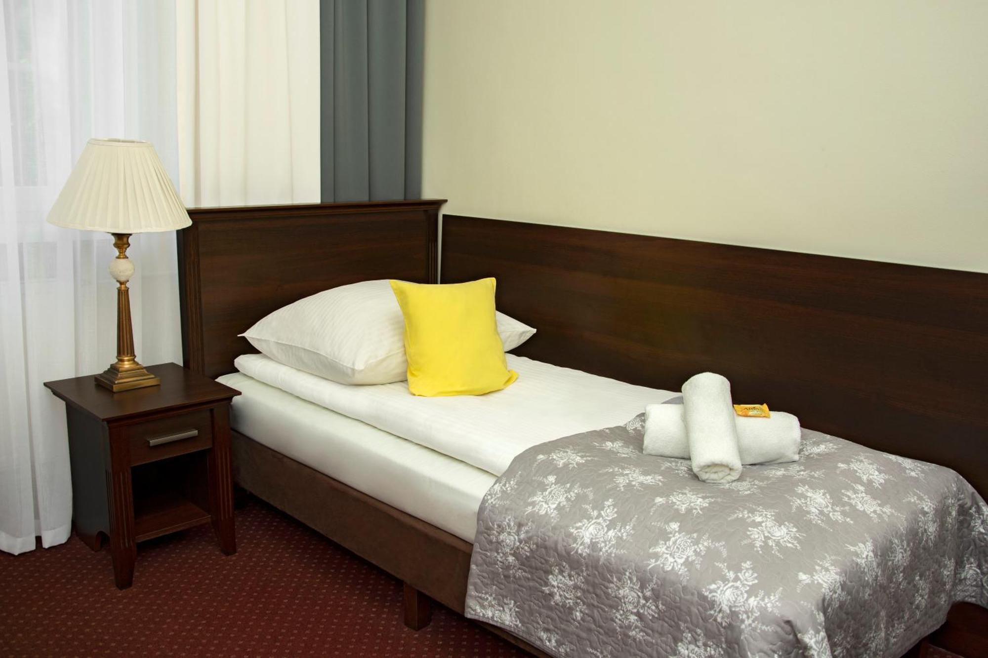 Savoy Bed & Breakfast Spala Ngoại thất bức ảnh